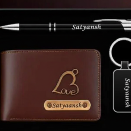 One combo. Three essentials. Endless impressions 💼🖊️🔑